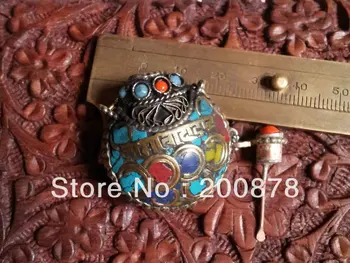 BYH017 Nepal de bronce con Incrustaciones de Turquesa Precioso pequeñas botellas de rapé 37*30 mm de Mantras Tibetanos Amuleto Colgantes